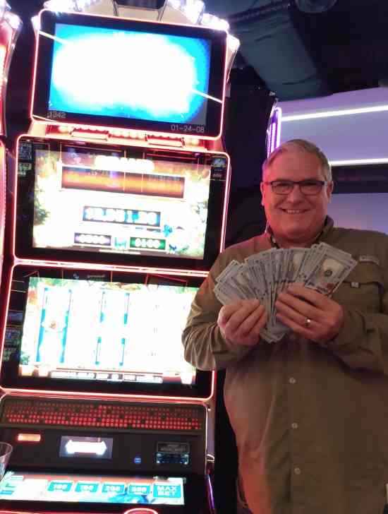 Jackpot Winner at Newport Racing and Gaming