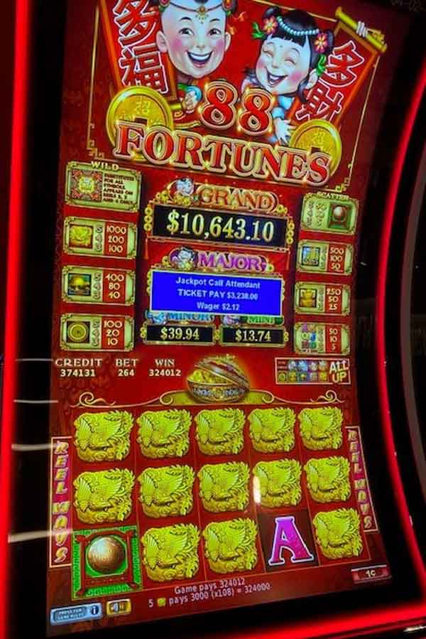 $3,238.00 won playing 88 Fortunes game at Newport Racing & Gaming
