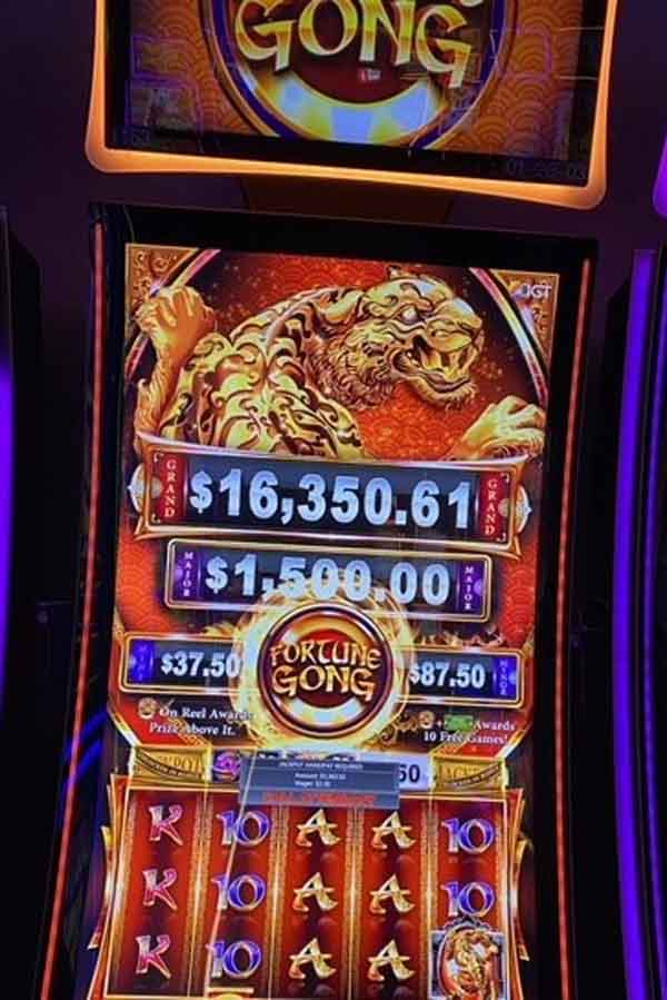 $3,363.92 won playing game at Newport Racing & Gaming
